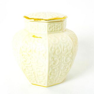 Lenox 24K Gold Trim Vase with Cover