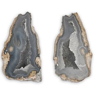 (2 Pcs) Pair of Blue Agate Geodes