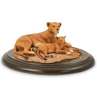 Lioness & Cub Ceramic Statue