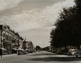 Arthur Rothstein
(American, 1915-1985)
Main Street (G Avenue), Grundy Center, Iowa, 1939 (printed later)