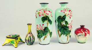 A PAIR OF JAPANESE CLOISONNÉ ENAMEL AND EMBOSSED FOIL (GIN BARI) VASES, TWO MINIATURE VASES AND AN