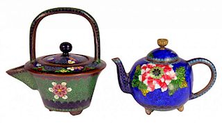 A JAPANESE CLOISONNÉ ENAMEL MINIATURE SAKE KETTLE AND COVER AND A MINIATURE TEAPOT AND COVER, MEIJI