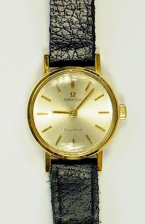 AN OMEGA GOLD PLATED LADY'S WRISTWATCH