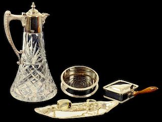 AN OLD SHEFFIELD PLATE SNUFFER'S TRAY, CIRCA 1800, A PAIR OF VICTORIAN EPNS CANDLE SNUFFERS, AN EPNS