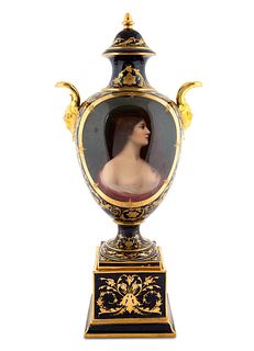A BERLIN PORCELAIN VIENNA STYLE PORTRAIT VASE OF EPANOUISSEMENT, AFTER ANGELO ASTI, LATE 19TH-EARLY 20TH CENTURY 
