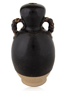 A CHINESE STONEWARE BLACK JAR WITH ROPE STYLE HANDLES, SONG DYNASTY (960 CE-1279)