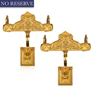 PAIR OF FRENCH ORMOLU SHELF SCONCES, LATE 19TH-EARLY 20TH CENTURY 