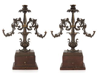 A PAIR OF BRONZE CANDELABRAS, LATE 19TH CENTURY 
