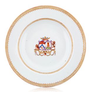 A CHINESE EXPORT ARMORIAL PORCELAIN AND GILT DISH, LATE 18TH CENTURY 