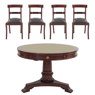 Mesa de juego con 4 sillas. Siglo XX. Elaborados en madera. Consta de: Mesa. Con cubierta circular, 6 cajones con tiradores.