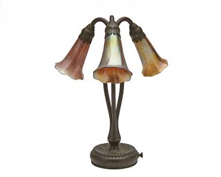 TIFFANY STUDIOS Three-Light Desk Lamp