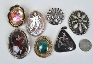 Group Assorted Vintage Jewelry Items
