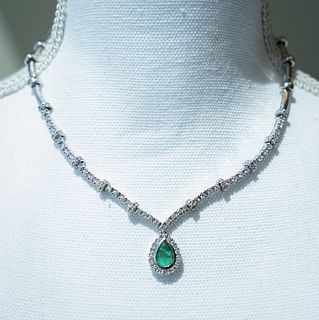18k Diamond Emerald Necklace