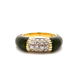 1970 18K Jade & Diamond Ring