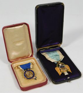 Society of the Cincinnati Medal and DAR Badge