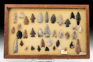 Lot of 38 Native American Archaic Stone Points