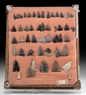 53 Native American Virginian Stone & Bone Arrowheads