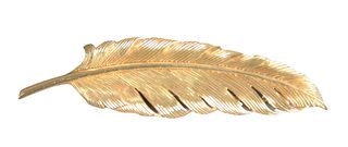14 Karat Gold Feather Pin, length 3 1/4 inches, 15.3 grams. Provenance: From a Newport, Rhode Island historic home, in the same family since 1761.