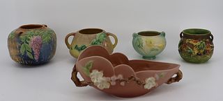 ROSEVILLE. Pottery Grouping Of 5 Items .