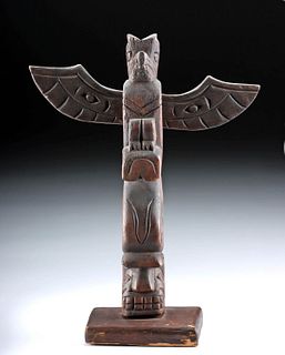 20th C. Alaskan Tlingit Wood Totem Pole