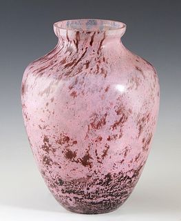 Lorraine Glass Baluster Vase, c. 1930, in pale amethyst, with a polished pontil on the bottom