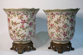 Pair of Vases 