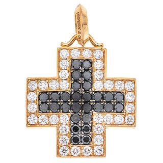 CROSS WITH DIAMONDS IN 18K PINK GOLD 64 Brilliant cut black and white diamonds ~2.50 ct. Weight: 12.0 g. Size: 0.9 x 1.2" (2.3 x 3.3 cm)