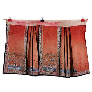 A RED-GROUND EMBROIDERED FLOWERS SKIRT