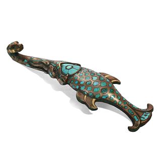 A TURQUOISE-INLAID BRONZE BELT BUCKLE   
