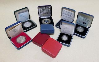 Royal Mint 1989 silver proof £1, a proof 1988 £1, a 2005 proof £1, a 2006 proof £1, a 1989 silver pr