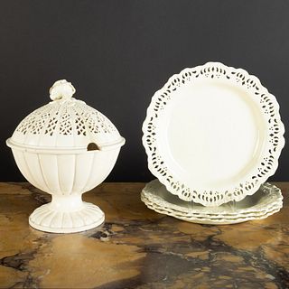 Set of Four Wedgwood Creamware Plates with Reticulated Rims and an English Creamware Sauce Tureen and Cover