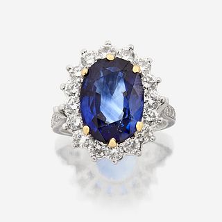 A sapphire, diamond, and platinum ring