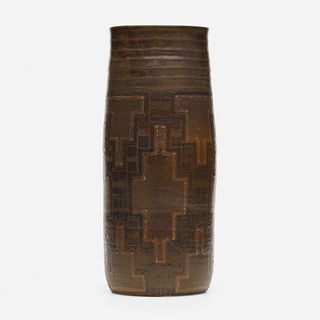 Paul Beyer, Vase