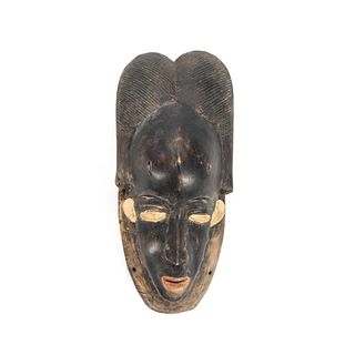 AFRICAN BAULE STYLE CARVED WOODEN MASK