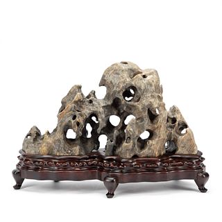 CHINESE COMPOSITE SCHOLAR STYLE ROCK ON WOOD STAND