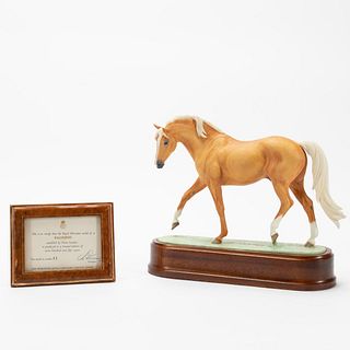 ROYAL WORCESTER 'PALOMINO' HORSE FIGURE ON STAND