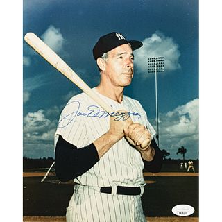 JOE DIMAGGIO Signed Color Photograph Legendary ML NYY Baseball Hall of Famer