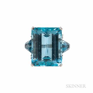 Tiffany & Co. Aquamarine and Diamond Ring