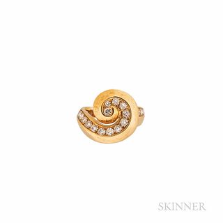 Van Cleef & Arpels 18kt Gold and Diamond Ring