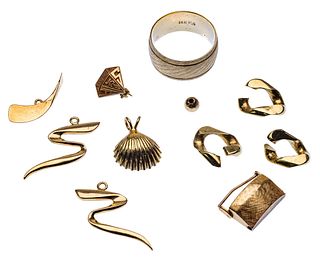 14k Yellow Gold Jewelry and Scrap Assortment