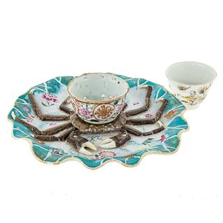 Chinese Export Crab/Lotus Dish
