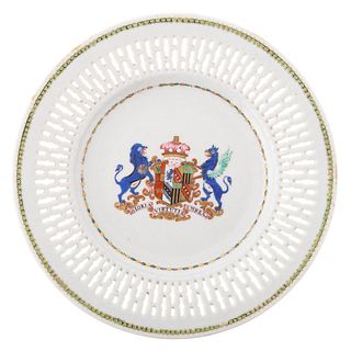 Chinese Export Armorial Dessert Plate