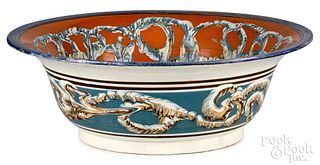 Large mocha bowl, with earthworm decoration