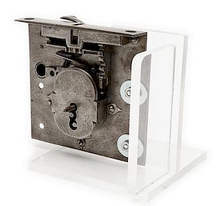 Unique Antique Anti-theft Iron Lock with Concealed Flintlock Single-Shot 