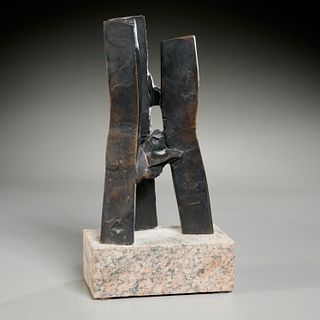Dimitri Hadzi, sculpture