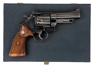 *Smith & Wesson .44 Magnum Revolver 