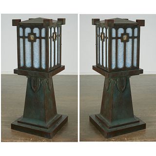 Greene & Greene (attrib), Pair monumental lanterns