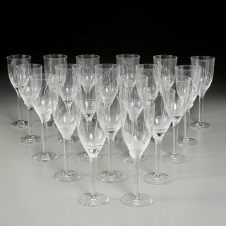 Lalique, (19) "Ange" champagne flutes