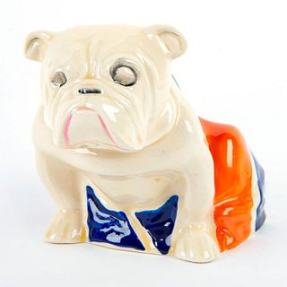 Royal Doulton Dog Figurine, Medium Bulldog D5913