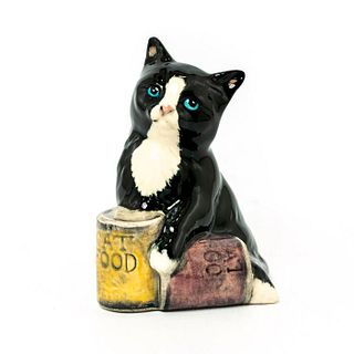 Royal Doulton Cat Figurine, Dinnertime DA231